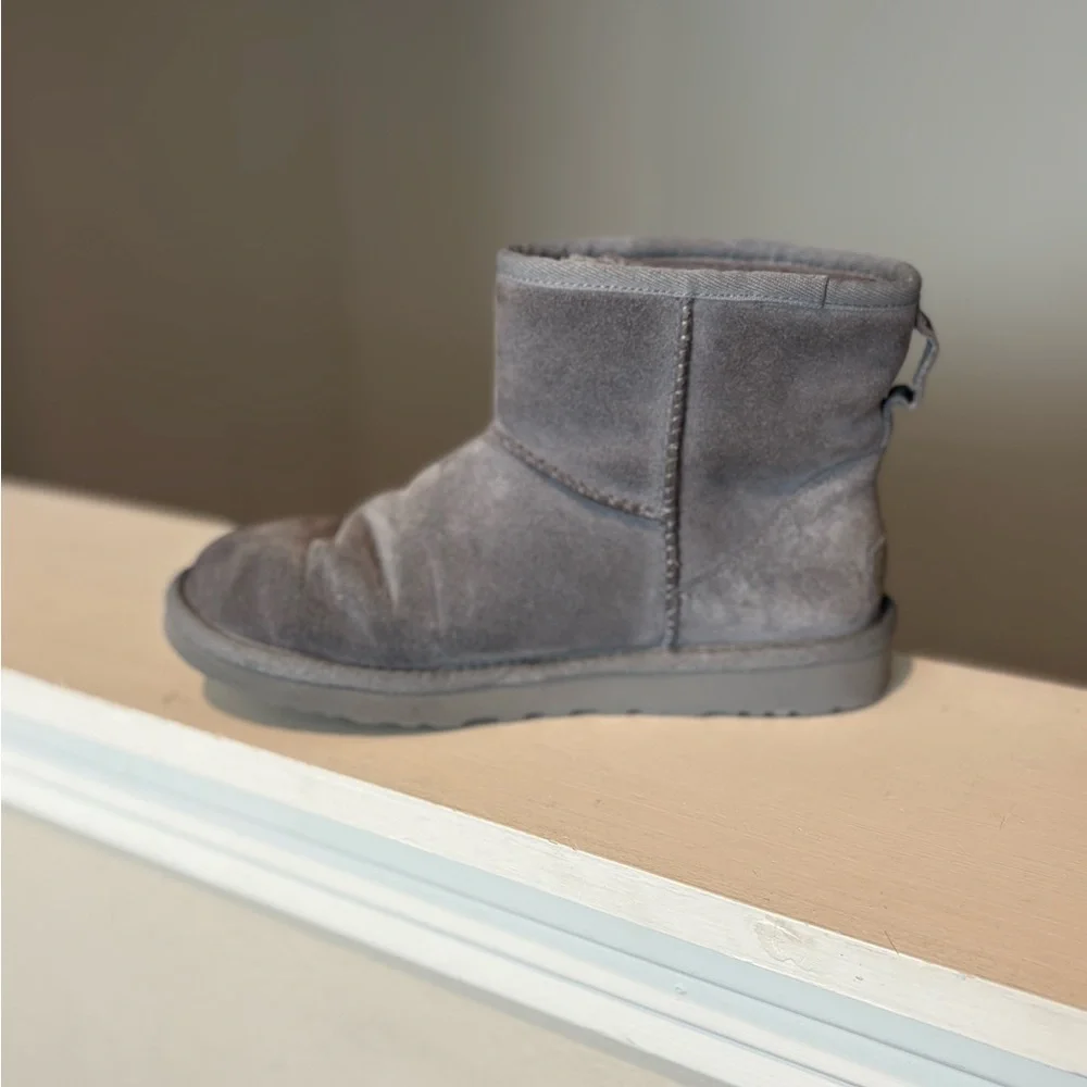 UGG Womens Classic Mini Side Logo II Boots - Lighthouse Grey Size 7